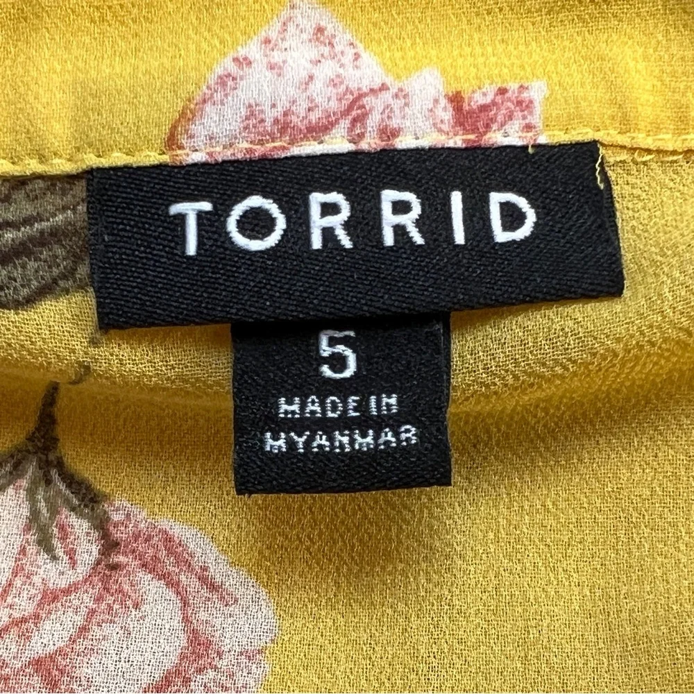Torrid Floral Chiffon Hi-Low Babydoll Top Yellow Flutter Sleeve | Size: 5 - Picture 6 of 8